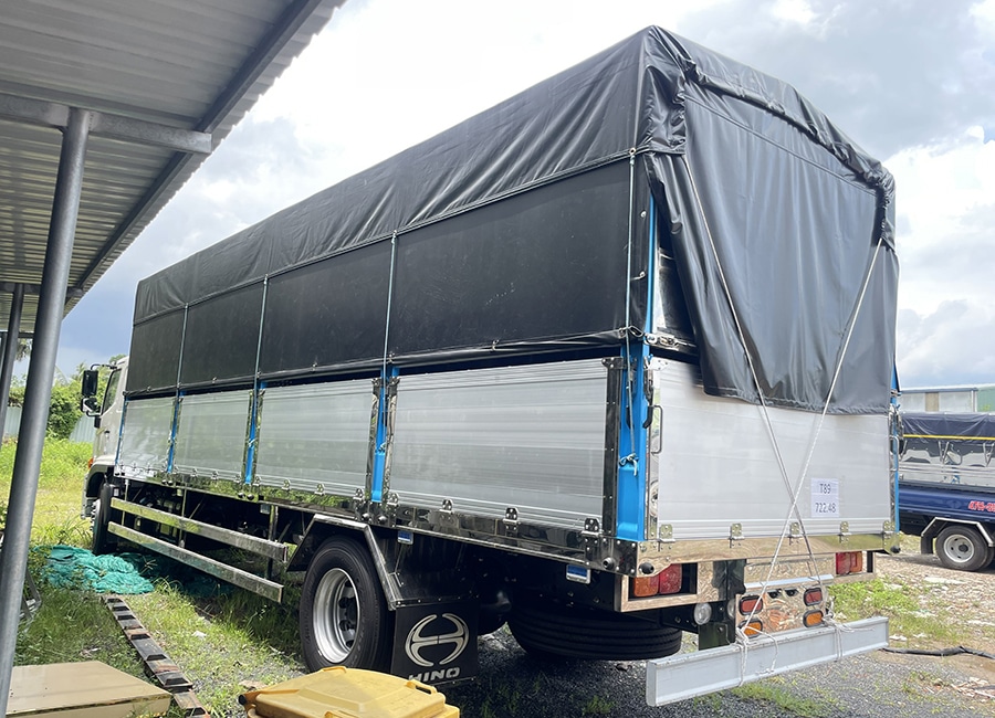 hino-8-tan-thung-8-met-9 (2)